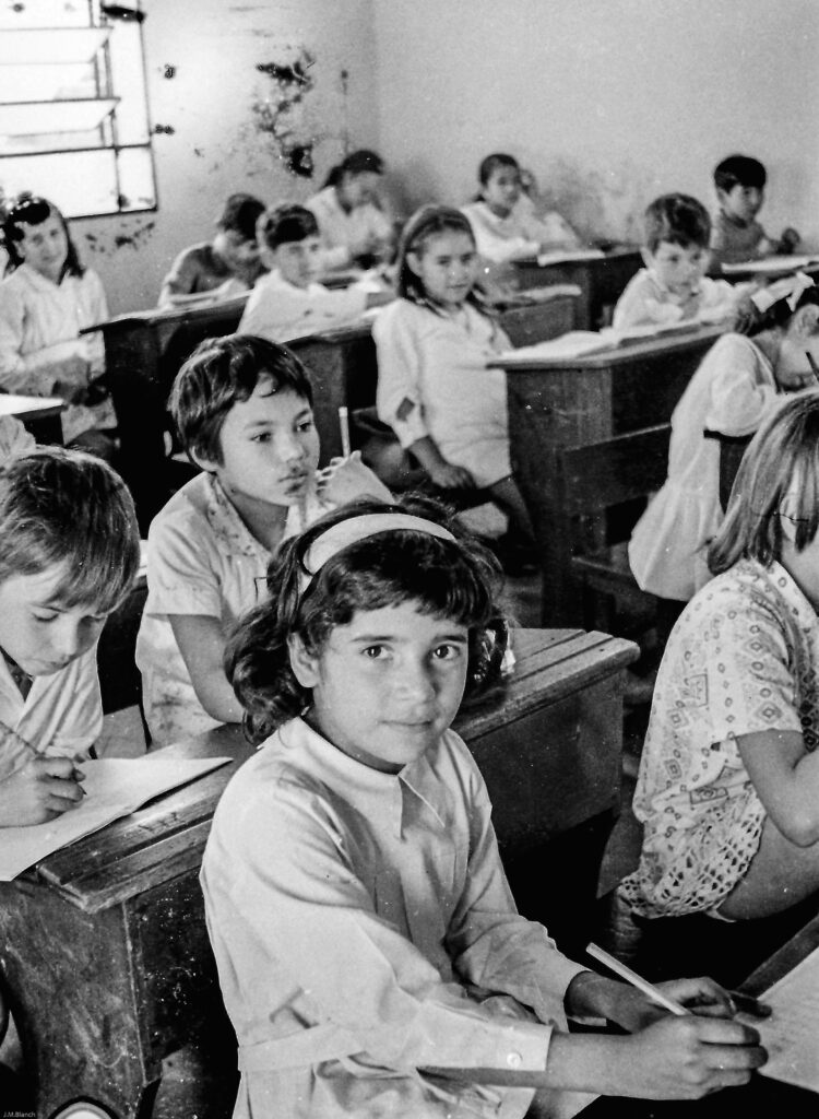 2 SOPORTE ORIGINAL, 3 AUTOR, Escuela Fermín Montaña, FU, J.M.Blanch, JESUITAS (OBRAS), Neg BN, PARAGUAY, Parroquia Cristo Rey < Parroquias, WEB 2 SOPORTE ORIGINAL, 3 AUTOR, 4 LUGAR, BN, Escuela Fermín Montaña, FU, J.M.Blanch, JESUITAS (OBRAS), Neg BN, PARAGUAY, Parroquia Cristo Rey, Parroquias, Pueblos de las Reducciones, WEB