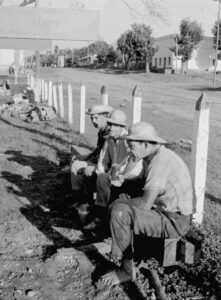 3 AUTOR, Cultura campesina, CULTURA PARAGUAYA, descanso < TRABAJO, FC < 1 CATEGORIA, J.M.Blanch, Neg BN, PARAGUAY, WEB < Pueblos de las Reducciones 2 SOPORTE ORIGINAL, 3 AUTOR, 4 LUGAR, BN, CULTURA PARAGUAYA, Campesinos, Cultura campesina, FC, J.M.Blanch, Neg BN, PARAGUAY, Pueblos de las Reducciones, TRABAJO, TRABAJO Y ARTESANIA, Vida campesina, WEB, descanso