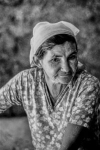 3 AUTOR, anciana, Cultura campesina, CULTURA PARAGUAYA, FC < 1 CATEGORIA, J.M.Blanch, mujer < adulto, Neg BN, PARAGUAY, resignacion, retrato espontaneo, rostro, una persona, WEB < Pueblos de las Reducciones 2 SOPORTE ORIGINAL, 3 AUTOR, 4 LUGAR, BN, CANTIDAD, CULTURA PARAGUAYA, Campesinos, Cultura campesina, EDAD, FC, J.M.Blanch, Neg BN, PARAGUAY, PERSONA, Pueblos de las Reducciones, RETRATO, Vida campesina, WEB, adulto, adulto mayor, anciana, cara, mujer, resignacion, retrato espontaneo, rostro, una persona, vieja, viejo