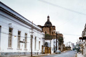 3 AUTOR, Cultura urbana, Diapos 35 mm, Edificios, FU, J.M.Blanch, PARAGUAY 2 SOPORTE ORIGINAL, 3 AUTOR, 4 LUGAR, ARQUITECTURA, CULTURA PARAGUAYA, Cultura urbana, Diapos 35 mm, Edificios, FU, J.M.Blanch, PARAGUAY, Pueblos de las Reducciones