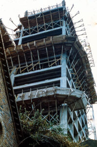 3 AUTOR, construccion, Cultura urbana, Diapos 35 mm, FU, J.M.Blanch, PARAGUAY 2 SOPORTE ORIGINAL, 3 AUTOR, 4 LUGAR, CULTURA PARAGUAYA, Cultura urbana, Diapos 35 mm, FU, J.M.Blanch, PARAGUAY, Pueblos de las Reducciones, TRABAJO, TRABAJO Y ARTESANIA, construccion