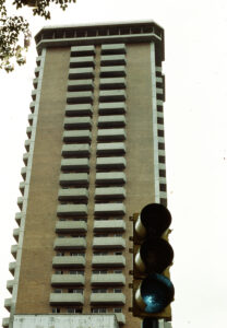 3 AUTOR, Cultura urbana, Diapos 35 mm, Edificios, FU, J.M.Blanch, PARAGUAY 2 SOPORTE ORIGINAL, 3 AUTOR, 4 LUGAR, ARQUITECTURA, CULTURA PARAGUAYA, Cultura urbana, Diapos 35 mm, Edificios, FU, J.M.Blanch, PARAGUAY, Pueblos de las Reducciones