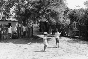 3 AUTOR, Cultura urbana, FU, J.M.Blanch, Neg BN, PARAGUAY 2 SOPORTE ORIGINAL, 3 AUTOR, 4 LUGAR, BN, CULTURA PARAGUAYA, Cultura urbana, FU, J.M.Blanch, Neg BN, PARAGUAY, Pueblos de las Reducciones
