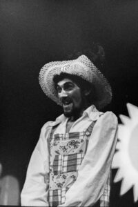 3 AUTOR, FT, J.M.Blanch, Neg BN, PARAGUAY, TEATRO, WEB < Pueblos de las Reducciones 2 SOPORTE ORIGINAL, 3 AUTOR, 4 LUGAR, BN, FT, J.M.Blanch, Neg BN, PARAGUAY, Pueblos de las Reducciones, TEATRO, WEB