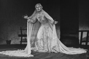 3 AUTOR, FT, J.M.Blanch, Neg BN, PARAGUAY, TEATRO, WEB < Pueblos de las Reducciones 2 SOPORTE ORIGINAL, 3 AUTOR, 4 LUGAR, BN, FT, J.M.Blanch, Neg BN, PARAGUAY, Pueblos de las Reducciones, TEATRO, WEB