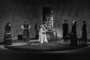3 AUTOR, FT, J.M.Blanch, Neg BN, PARAGUAY, TEATRO, WEB < Pueblos de las Reducciones 2 SOPORTE ORIGINAL, 3 AUTOR, 4 LUGAR, BN, FT, J.M.Blanch, Neg BN, PARAGUAY, Pueblos de las Reducciones, TEATRO, WEB