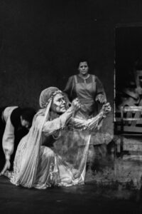 3 AUTOR, FT, J.M.Blanch, Neg BN, PARAGUAY, TEATRO, WEB < Pueblos de las Reducciones 2 SOPORTE ORIGINAL, 3 AUTOR, 4 LUGAR, BN, FT, J.M.Blanch, Neg BN, PARAGUAY, Pueblos de las Reducciones, TEATRO, WEB