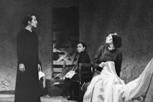 3 AUTOR, FT, J.M.Blanch, Neg BN, PARAGUAY, TEATRO, WEB < Pueblos de las Reducciones 2 SOPORTE ORIGINAL, 3 AUTOR, 4 LUGAR, BN, FT, J.M.Blanch, Neg BN, PARAGUAY, Pueblos de las Reducciones, TEATRO, WEB
