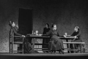 3 AUTOR, FT, J.M.Blanch, Neg BN, PARAGUAY, TEATRO, WEB < Pueblos de las Reducciones 2 SOPORTE ORIGINAL, 3 AUTOR, 4 LUGAR, BN, FT, J.M.Blanch, Neg BN, PARAGUAY, Pueblos de las Reducciones, TEATRO, WEB