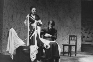 3 AUTOR, FT, J.M.Blanch, Neg BN, PARAGUAY, TEATRO, WEB < Pueblos de las Reducciones 2 SOPORTE ORIGINAL, 3 AUTOR, 4 LUGAR, BN, FT, J.M.Blanch, Neg BN, PARAGUAY, Pueblos de las Reducciones, TEATRO, WEB