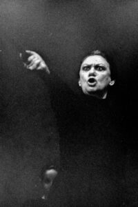 3 AUTOR, FT, J.M.Blanch, Neg BN, PARAGUAY, TEATRO, WEB < Pueblos de las Reducciones 2 SOPORTE ORIGINAL, 3 AUTOR, 4 LUGAR, BN, FT, J.M.Blanch, Neg BN, PARAGUAY, Pueblos de las Reducciones, TEATRO, WEB