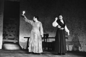 3 AUTOR, FT, J.M.Blanch, Neg BN, PARAGUAY, TEATRO, WEB < Pueblos de las Reducciones 2 SOPORTE ORIGINAL, 3 AUTOR, 4 LUGAR, BN, FT, J.M.Blanch, Neg BN, PARAGUAY, Pueblos de las Reducciones, TEATRO, WEB