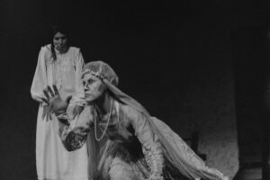 3 AUTOR, FT, J.M.Blanch, Neg BN, PARAGUAY, TEATRO, WEB < Pueblos de las Reducciones 2 SOPORTE ORIGINAL, 3 AUTOR, 4 LUGAR, BN, FT, J.M.Blanch, Neg BN, PARAGUAY, Pueblos de las Reducciones, TEATRO, WEB