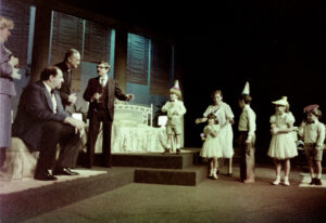 3 AUTOR, FT, J.M.Blanch, Neg Color 35 mm, PARAGUAY, TEATRO, WEB < Pueblos de las Reducciones 2 SOPORTE ORIGINAL, 3 AUTOR, 4 LUGAR, FT, J.M.Blanch, Neg Color 35 mm, PARAGUAY, Pueblos de las Reducciones, TEATRO, WEB