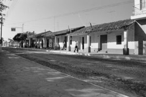 3 AUTOR, CULTURA PARAGUAYA, Cultura urbana, FC < 1 CATEGORIA, J.M.Blanch, Neg BN, PARAGUAY 2 SOPORTE ORIGINAL, 3 AUTOR, 4 LUGAR, BN, CULTURA PARAGUAYA, Cultura urbana, FC, J.M.Blanch, Neg BN, PARAGUAY, Pueblos de las Reducciones