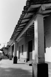 3 AUTOR, CULTURA PARAGUAYA, Cultura urbana, FC < 1 CATEGORIA, J.M.Blanch, Neg BN, PARAGUAY 2 SOPORTE ORIGINAL, 3 AUTOR, 4 LUGAR, BN, CULTURA PARAGUAYA, Cultura urbana, FC, J.M.Blanch, Neg BN, PARAGUAY, Pueblos de las Reducciones