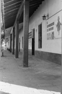 3 AUTOR, CULTURA PARAGUAYA, Cultura urbana, FC, J.M.Blanch, Neg BN, PARAGUAY 2 SOPORTE ORIGINAL, 3 AUTOR, 4 LUGAR, BN, CULTURA PARAGUAYA, Cultura urbana, FC, J.M.Blanch, Neg BN, PARAGUAY, Pueblos de las Reducciones