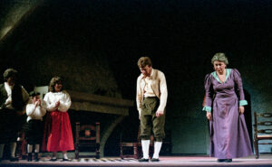 3 AUTOR, FT, J.M.Blanch, Neg Color 35 mm, PARAGUAY, TEATRO, WEB < Pueblos de las Reducciones 2 SOPORTE ORIGINAL, 3 AUTOR, 4 LUGAR, FT, J.M.Blanch, Neg Color 35 mm, PARAGUAY, Pueblos de las Reducciones, TEATRO, WEB