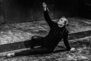 3 AUTOR, FT, J.M.Blanch, Neg BN, PARAGUAY, TEATRO, WEB < Pueblos de las Reducciones 2 SOPORTE ORIGINAL, 3 AUTOR, 4 LUGAR, BN, FT, J.M.Blanch, Neg BN, PARAGUAY, Pueblos de las Reducciones, TEATRO, WEB