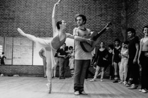 3 AUTOR, DANZA, FD, J.M.Blanch, Neg BN, PARAGUAY, WEB < Pueblos de las Reducciones 2 SOPORTE ORIGINAL, 3 AUTOR, 4 LUGAR, BN, DANZA, FD, J.M.Blanch, Neg BN, PARAGUAY, Pueblos de las Reducciones, WEB