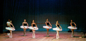 3 AUTOR, DANZA, FD, J.M.Blanch, Neg Color 35 mm, PARAGUAY, WEB < Pueblos de las Reducciones 2 SOPORTE ORIGINAL, 3 AUTOR, 4 LUGAR, DANZA, FD, J.M.Blanch, Neg Color 35 mm, PARAGUAY, Pueblos de las Reducciones, WEB