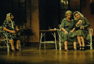 3 AUTOR, FT, J.M.Blanch, Neg Color 35 mm, PARAGUAY, TEATRO, WEB < Pueblos de las Reducciones 2 SOPORTE ORIGINAL, 3 AUTOR, 4 LUGAR, FT, J.M.Blanch, Neg Color 35 mm, PARAGUAY, Pueblos de las Reducciones, TEATRO, WEB