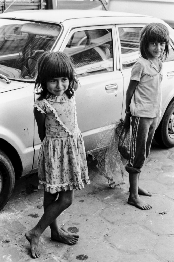 3 AUTOR, CULTURA PARAGUAYA, Cultura urbana, FU, J.M.Blanch, Neg BN, PARAGUAY, retrato espontaneo, trabajo infantil < TRABAJO 2 SOPORTE ORIGINAL, 3 AUTOR, 4 LUGAR, BN, CULTURA PARAGUAYA, Cultura urbana, FU, J.M.Blanch, Neg BN, PARAGUAY, PERSONA, Pueblos de las Reducciones, RETRATO, TRABAJO, TRABAJO Y ARTESANIA, retrato espontaneo, trabajo infantil