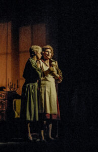 3 AUTOR, FT, J.M.Blanch, Neg Color 35 mm, PARAGUAY, TEATRO, WEB < Pueblos de las Reducciones 2 SOPORTE ORIGINAL, 3 AUTOR, 4 LUGAR, FT, J.M.Blanch, Neg Color 35 mm, PARAGUAY, Pueblos de las Reducciones, TEATRO, WEB
