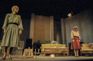 3 AUTOR, FT, J.M.Blanch, Neg Color 35 mm, PARAGUAY, TEATRO, WEB < Pueblos de las Reducciones 2 SOPORTE ORIGINAL, 3 AUTOR, 4 LUGAR, FT, J.M.Blanch, Neg Color 35 mm, PARAGUAY, Pueblos de las Reducciones, TEATRO, WEB