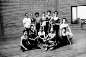 3 AUTOR, DANZA, FD, J.M.Blanch, Neg BN, PARAGUAY, retrato de grupo, WEB < Pueblos de las Reducciones 2 SOPORTE ORIGINAL, 3 AUTOR, 4 LUGAR, BN, DANZA, FD, J.M.Blanch, Neg BN, PARAGUAY, PERSONA, Pueblos de las Reducciones, RETRATO, WEB, retrato de grupo