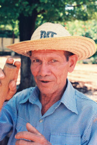 3 AUTOR, adulto mayor, ancianos, CEPAG, CULTURA PARAGUAYA, FC < 1 CATEGORIA, J.M.Blanch, Neg Color 35 mm, PARAGUAY 2 SOPORTE ORIGINAL, 3 AUTOR, 4 LUGAR, CEPAG, CULTURA PARAGUAYA, EDAD, FC, J.M.Blanch, JESUITAS (OBRAS), Neg Color 35 mm, PARAGUAY, PERSONA, Pueblos de las Reducciones, adulto mayor, ancianos, vieja, viejo