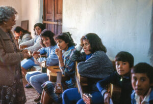3 AUTOR, Diapos 35 mm, FC < 1 CATEGORIA, J.M.Blanch, JESUITAS (OBRAS), mujer < adulto, PARAGUAY, Parroquia Santa María Misiones, WEB < Pueblos de las Reducciones 2 SOPORTE ORIGINAL, 3 AUTOR, 4 LUGAR, Diapos 35 mm, EDAD, FC, J.M.Blanch, JESUITAS (OBRAS), PARAGUAY, PERSONA, Parroquia Santa María Misiones, Parroquias, Pueblos de las Reducciones, WEB, adulto, mujer