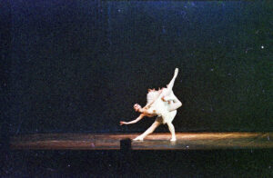 3 AUTOR, DANZA, FD, J.M.Blanch, Neg Color 35 mm, PARAGUAY, WEB < Pueblos de las Reducciones 2 SOPORTE ORIGINAL, 3 AUTOR, 4 LUGAR, DANZA, FD, J.M.Blanch, Neg Color 35 mm, PARAGUAY, Pueblos de las Reducciones, WEB