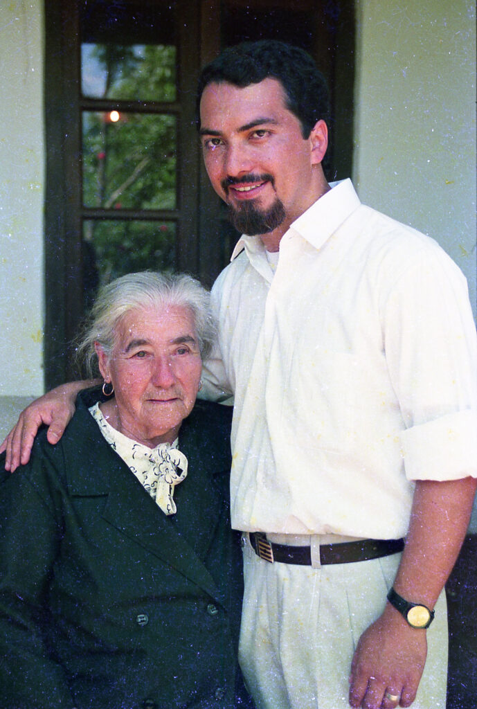 3 AUTOR, FJ, J.M.Blanch, JESUITAS, Neg Color 35 mm, Ordenación de Alberto Luna Hugo Maidana y Nino, P. Hugo Maidana SJ, PARAGUAY, WEB 2 SOPORTE ORIGINAL, 3 AUTOR, 4 LUGAR, Eventos de Provincia, FJ, J.M.Blanch, JESUITAS, Neg Color 35 mm, Ordenaciones, Ordenación de Alberto Luna Hugo Maidana y Nino, P. Hugo Maidana SJ, PARAGUAY, Personas SJ, Provincia Paraguaya, Pueblos de las Reducciones, WEB