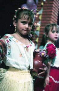 3 AUTOR, Baile, Colegio Hogar de Jesús, Fe y Alegria, Fe y Alegría < JESUITAS (OBRAS), festejo, FU, J.M.Blanch, JESUITAS (OBRAS), Neg Color 35 mm, niña < niñez, PARAGUAY, WEB < Pueblos de las Reducciones 2 SOPORTE ORIGINAL, 3 AUTOR, 4 LUGAR, Baile, Centros, Colegio Hogar de Jesús, DANZA, EDAD, EDUCACION FORMAL, FIESTAS Y CELEBRACIONES, FU, Fe y Alegria, Fe y Alegría, J.M.Blanch, JESUITAS (OBRAS), Neg Color 35 mm, PARAGUAY, PERSONA, Pueblos de las Reducciones, WEB, festejo, niña, niñez