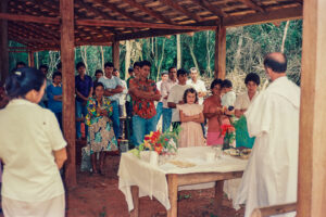 3 AUTOR, Camba rembe (Esc. de San Pedro), FC < 1 CATEGORIA, Fe y Alegría < JESUITAS (OBRAS), FJ < 1 CATEGORIA, J.M.Blanch, JESUITAS (OBRAS), Neg Color 35 mm, PARAGUAY 2 SOPORTE ORIGINAL, 3 AUTOR, 4 LUGAR, Camba rembe (Esc. de San Pedro), FC, FJ, Fe y Alegría, J.M.Blanch, JESUITAS (OBRAS), Neg Color 35 mm, PARAGUAY, Pueblos de las Reducciones