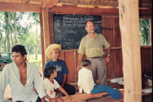 3 AUTOR, Camba rembe (Esc. de San Pedro), FC < 1 CATEGORIA, Fe y Alegría < JESUITAS (OBRAS), FJ < 1 CATEGORIA, J.M.Blanch, JESUITAS (OBRAS), Neg Color 35 mm, PARAGUAY, WEB < Pueblos de las Reducciones 2 SOPORTE ORIGINAL, 3 AUTOR, 4 LUGAR, Camba rembe (Esc. de San Pedro), FC, FJ, Fe y Alegría, J.M.Blanch, JESUITAS (OBRAS), Neg Color 35 mm, PARAGUAY, Pueblos de las Reducciones, WEB
