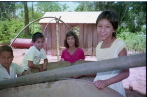 3 AUTOR, Arroyito < Fe y Alegría, FC < 1 CATEGORIA, Fe y Alegría < JESUITAS (OBRAS), FJ < 1 CATEGORIA, J.M.Blanch, JESUITAS (OBRAS), Neg Color 35 mm, PARAGUAY, WEB < Pueblos de las Reducciones 2 SOPORTE ORIGINAL, 3 AUTOR, 4 LUGAR, Arroyito, FC, FJ, Fe y Alegría, J.M.Blanch, JESUITAS (OBRAS), Neg Color 35 mm, PARAGUAY, Pueblos de las Reducciones, WEB