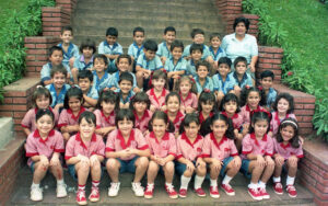 3 AUTOR, Colegio Cristo Rey < Centros, Colegio Cristo Rey < Colegios, FJ < 1 CATEGORIA, J.M.Blanch, JESUITAS (OBRAS), Neg Color 35 mm, PARAGUAY, retrato de grupo 2 SOPORTE ORIGINAL, 3 AUTOR, 4 LUGAR, Centros, Colegio Cristo Rey, Colegios, EDUCACION FORMAL, FJ, J.M.Blanch, JESUITAS (OBRAS), Neg Color 35 mm, PARAGUAY, PERSONA, Pueblos de las Reducciones, RETRATO, retrato de grupo