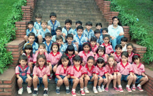 3 AUTOR, Colegio Cristo Rey < Centros, Colegio Cristo Rey < Colegios, FJ < 1 CATEGORIA, J.M.Blanch, JESUITAS (OBRAS), Neg Color 35 mm, PARAGUAY, retrato de grupo 2 SOPORTE ORIGINAL, 3 AUTOR, 4 LUGAR, Centros, Colegio Cristo Rey, Colegios, EDUCACION FORMAL, FJ, J.M.Blanch, JESUITAS (OBRAS), Neg Color 35 mm, PARAGUAY, PERSONA, Pueblos de las Reducciones, RETRATO, retrato de grupo