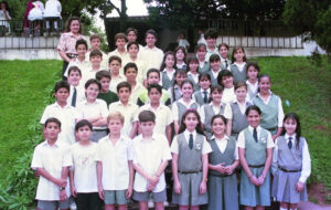 3 AUTOR, Colegio Cristo Rey < Centros, Colegio Cristo Rey < Colegios, FJ < 1 CATEGORIA, J.M.Blanch, JESUITAS (OBRAS), Neg Color 35 mm, PARAGUAY, retrato de grupo 2 SOPORTE ORIGINAL, 3 AUTOR, 4 LUGAR, Centros, Colegio Cristo Rey, Colegios, EDUCACION FORMAL, FJ, J.M.Blanch, JESUITAS (OBRAS), Neg Color 35 mm, PARAGUAY, PERSONA, Pueblos de las Reducciones, RETRATO, retrato de grupo