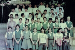 3 AUTOR, Colegio Cristo Rey < Centros, Colegio Cristo Rey < Colegios, FU, J.M.Blanch, JESUITAS (OBRAS), Neg Color 35 mm, PARAGUAY, retrato de grupo 2 SOPORTE ORIGINAL, 3 AUTOR, 4 LUGAR, Centros, Colegio Cristo Rey, Colegios, EDUCACION FORMAL, FU, J.M.Blanch, JESUITAS (OBRAS), Neg Color 35 mm, PARAGUAY, PERSONA, Pueblos de las Reducciones, RETRATO, retrato de grupo