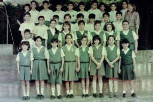 3 AUTOR, Colegio Cristo Rey < Centros, Colegio Cristo Rey < Colegios, FU, J.M.Blanch, JESUITAS (OBRAS), Neg Color 35 mm, PARAGUAY, retrato de grupo 2 SOPORTE ORIGINAL, 3 AUTOR, 4 LUGAR, Centros, Colegio Cristo Rey, Colegios, EDUCACION FORMAL, FU, J.M.Blanch, JESUITAS (OBRAS), Neg Color 35 mm, PARAGUAY, PERSONA, Pueblos de las Reducciones, RETRATO, retrato de grupo