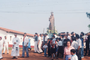 3 AUTOR, CULTURA PARAGUAYA, FC, J.M.Blanch, JESUITAS (OBRAS), misa, Neg Color 35 mm, PARAGUAY, Parroquia Santa María Misiones, peregrinacion, WEB 2 SOPORTE ORIGINAL, 3 AUTOR, 4 LUGAR, CULTURA PARAGUAYA, FC, J.M.Blanch, JESUITAS (OBRAS), Neg Color 35 mm, PARAGUAY, Parroquia Santa María Misiones, Parroquias, Pueblos de las Reducciones, RELIGION, WEB, misa, peregrinacion