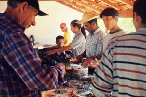 3 AUTOR, agricultura, CULTURA PARAGUAYA, FC < 1 CATEGORIA, J.M.Blanch, JESUITAS (OBRAS), Neg Color 35 mm, PARAGUAY, Parroquia Santa María Misiones, trabajo agricola < agricultura, WEB < Pueblos de las Reducciones 2 SOPORTE ORIGINAL, 3 AUTOR, 4 LUGAR, CULTURA PARAGUAYA, FC, J.M.Blanch, JESUITAS (OBRAS), Neg Color 35 mm, PARAGUAY, Parroquia Santa María Misiones, Parroquias, Pueblos de las Reducciones, TRABAJO, TRABAJO Y ARTESANIA, WEB, agricultura, trabajo agricola