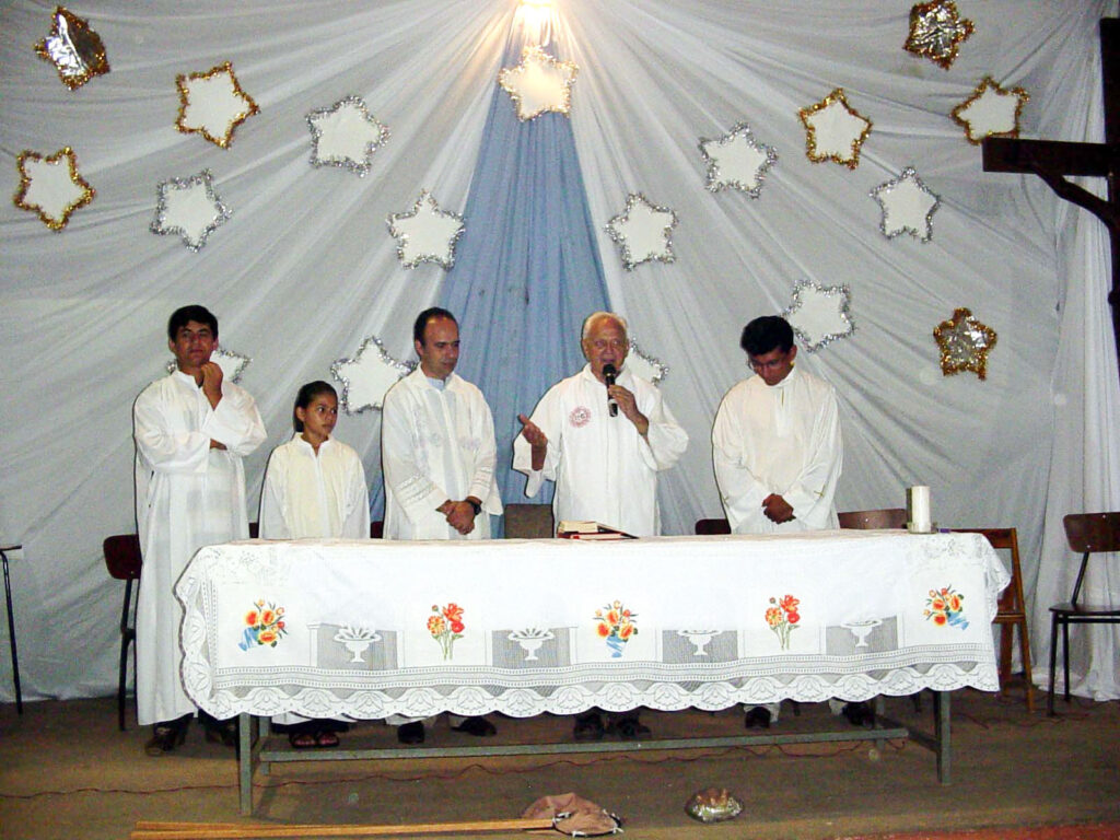 3 AUTOR, Digitales, FJ, J.M.Blanch, JESUITAS (OBRAS), misa, PARAGUAY, Parroquia Cristo Solidario (Bañado sur), pesebre viviente < Navidad < fiesta religiosa, WEB 2 SOPORTE ORIGINAL, 3 AUTOR, 4 LUGAR, Digitales, FIESTAS Y CELEBRACIONES, FJ, J.M.Blanch, JESUITAS (OBRAS), Navidad, PARAGUAY, Parroquia Cristo Solidario (Bañado sur), Parroquias, Pueblos de las Reducciones, RELIGION, WEB, fiesta religiosa, misa, pesebre viviente