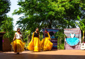 Arroyito < Fe y Alegría, bailar, Camba rembe, Camba rembe (Esc. de San Pedro), Congreso, Cultura campesina, CULTURA PARAGUAYA, EDUCACION FORMAL, Fe y Alegria, Fe y Alegría < JESUITAS (OBRAS), JESUITAS (OBRAS), Santa Lucia, WEB < Pueblos de las Reducciones 4 LUGAR, ARQUITECTURA, Arroyito, CULTURA PARAGUAYA, Camba Rembe, Camba rembe, Camba rembe (Esc. de San Pedro), Campesinos, Centros, Congreso, Cultura campesina, Departamentos y Ciudades, EDUCACION FORMAL, Edificios, Edificios publicos, Fe y Alegria, Fe y Alegría, JESUITAS (OBRAS), PARAGUAY, Pueblos de las Reducciones, Resquin, San Pedro (Departamento), Santa Lucia, Vida campesina, WEB, _NUEVAS, bailar