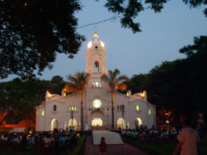 3 AUTOR, Celebración 400 años de creación de la reducción, Digitales, FJ < 1 CATEGORIA, iglesia, J.M.Blanch, JESUITAS (OBRAS), PARAGUAY, Parroquia San Ignacio, templo < RELIGION, templo iluminado 2 SOPORTE ORIGINAL, 3 AUTOR, 4 LUGAR, Celebración 400 años de creación de la reducción, Digitales, FJ, Iglesia, J.M.Blanch, JESUITAS (OBRAS), PARAGUAY, Parroquia San Ignacio, Parroquias, Pueblos de las Reducciones, RELIGION, ermita, iglesia, templo, templo iluminado