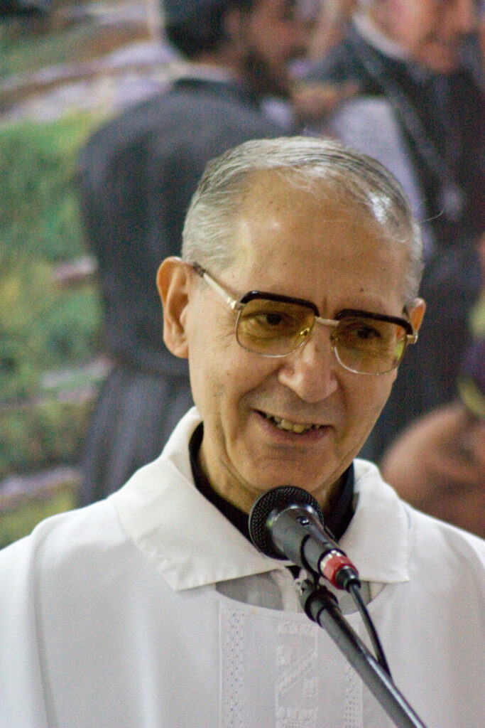 3 AUTOR, Digitales, FJ, hombre, J.M.Blanch, JESUITAS, P. General Adolfo Nicolás, PARAGUAY, Personas SJ, retrato espontaneo, rostro, una persona, Visita P. Adolfo Nicolás, WEB 2 SOPORTE ORIGINAL, 3 AUTOR, 4 LUGAR, CANTIDAD, Digitales, EDAD, Eventos de Provincia, FJ, J.M.Blanch, JESUITAS, P. General Adolfo Nicolás, PARAGUAY, PERSONA, Personas SJ, Provincia Paraguaya, Pueblos de las Reducciones, RETRATO, Visita P. Adolfo Nicolás, Visitas del P. General, WEB, adulto, cara, hombre, retrato espontaneo, rostro, una persona, varon