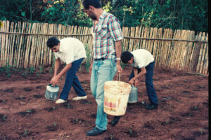 3 AUTOR, Fe y Alegria, Fe y Alegría < JESUITAS (OBRAS), huerta < agricultura, J.M.Blanch, JESUITAS (OBRAS), Neg Color 35 mm, TRABAJO, WEB < Pueblos de las Reducciones 2 SOPORTE ORIGINAL, 3 AUTOR, Centros, EDUCACION FORMAL, Fe y Alegria, Fe y Alegría, J.M.Blanch, JESUITAS (OBRAS), Neg Color 35 mm, Pueblos de las Reducciones, TRABAJO, TRABAJO Y ARTESANIA, WEB, agricultura, huerta